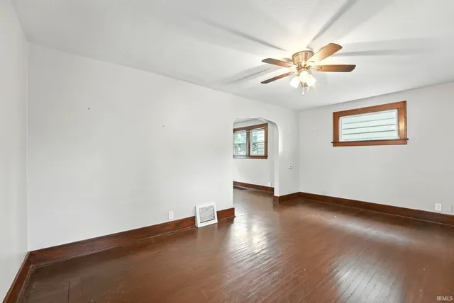 $189,900 | 1718 Kentucky Avenue, Fort Wayne, IN 46805