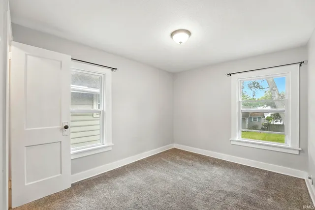 $189,900 | 1718 Kentucky Avenue, Fort Wayne, IN 46805