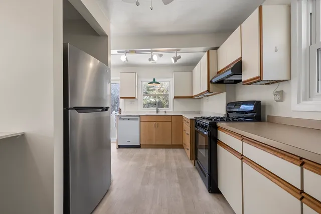 $699,000 | 701 Mill Street, Marion, MA 02738