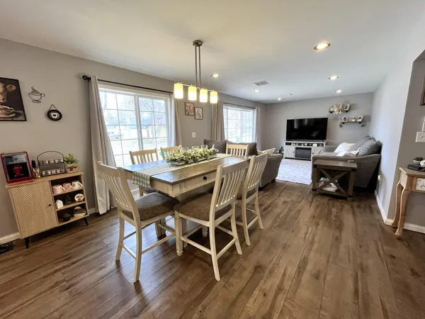 $265,000 | 25 4th Avenue Southeast, Clara City, MN 56222