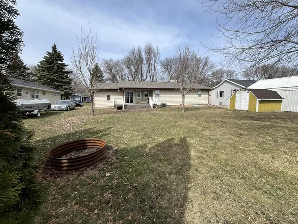 $265,000 | 25 4th Avenue Southeast, Clara City, MN 56222