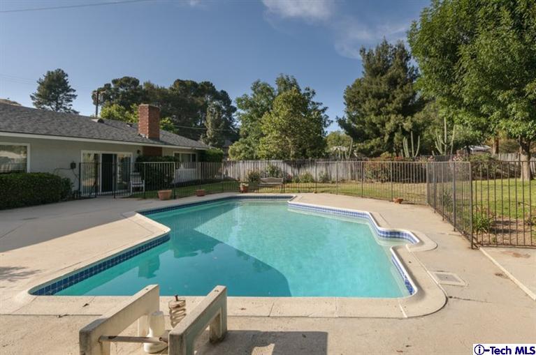 10326 La Canada Way Shadow Hills, CA 91040 - Photo 3 of 22 Additional Photo