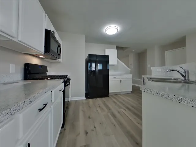 $1,899 | 10111 Victoria Falls Lane, Houston, TX 77075