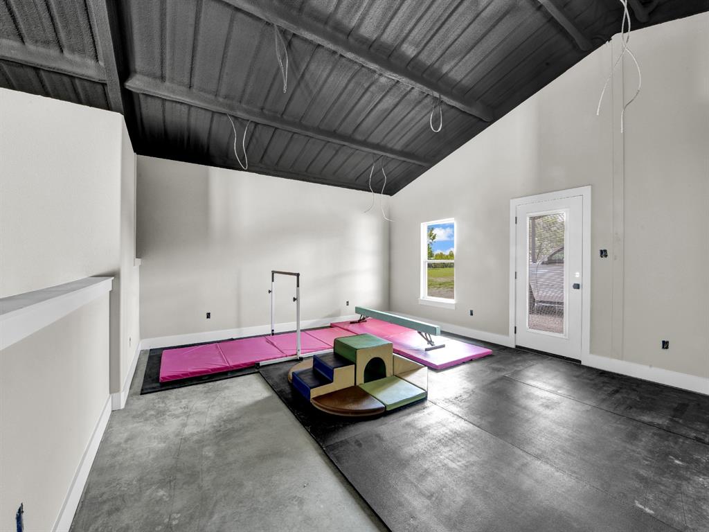 129 Maravilla Drive Aledo, TX 76008 - Photo 34 of 40 upstairs of shop area