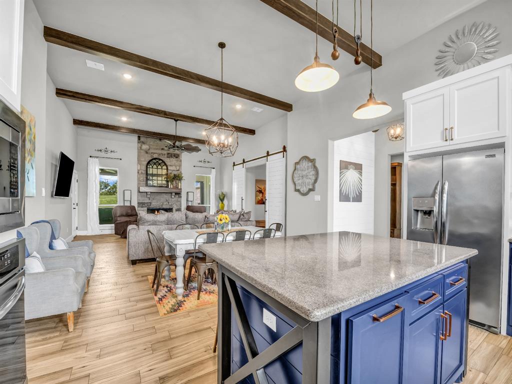 129 Maravilla Drive Aledo, TX 76008 - Photo 6 of 40 Kitchen-Dining-Living