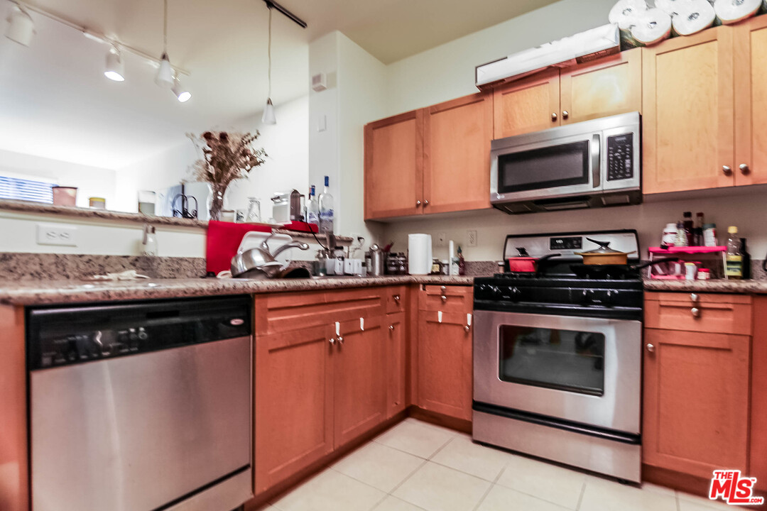 100 South Alameda Street, Unit 142 Los Angeles, CA 90012 - Photo 8 of 22