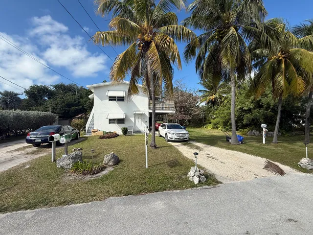 $700,000 | 329-63 Court Gulf Court, Marathon, FL 33050