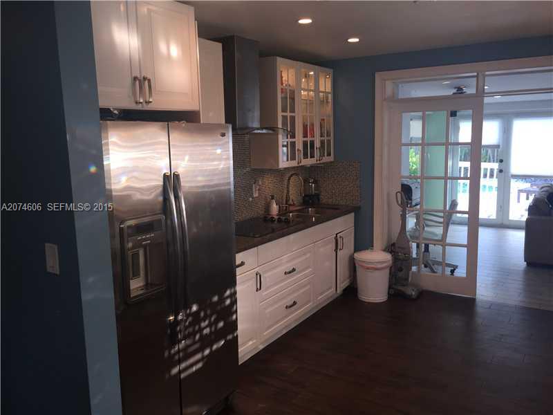 6100 Southwest 20th Street Miami, FL 33155 - Photo 13 of 13 Kitchen