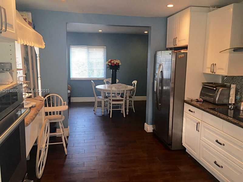 6100 Southwest 20th Street Miami, FL 33155 - Photo 3 of 13 Kitchen