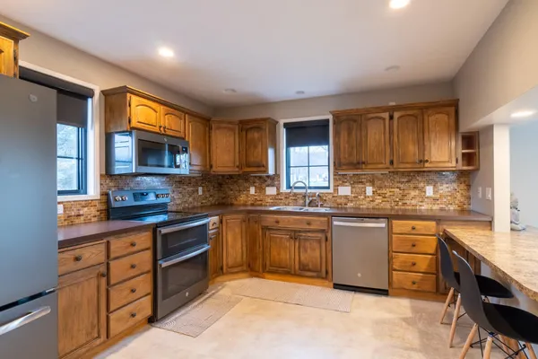 $428,000 | 109 North 3rd Street, Fort Ransom, ND 58033