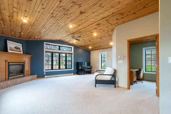 $428,000 | 109 North 3rd Street, Fort Ransom, ND 58033