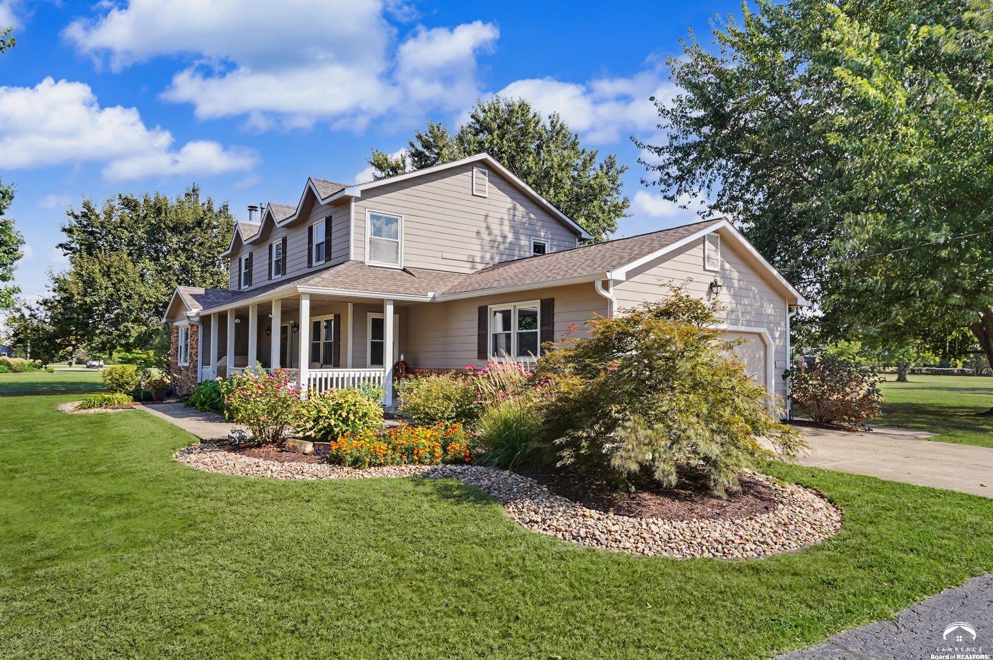 2265 North 1137th Road Eudora, KS 66025 - Photo 6 of 55 Gallery Image 6