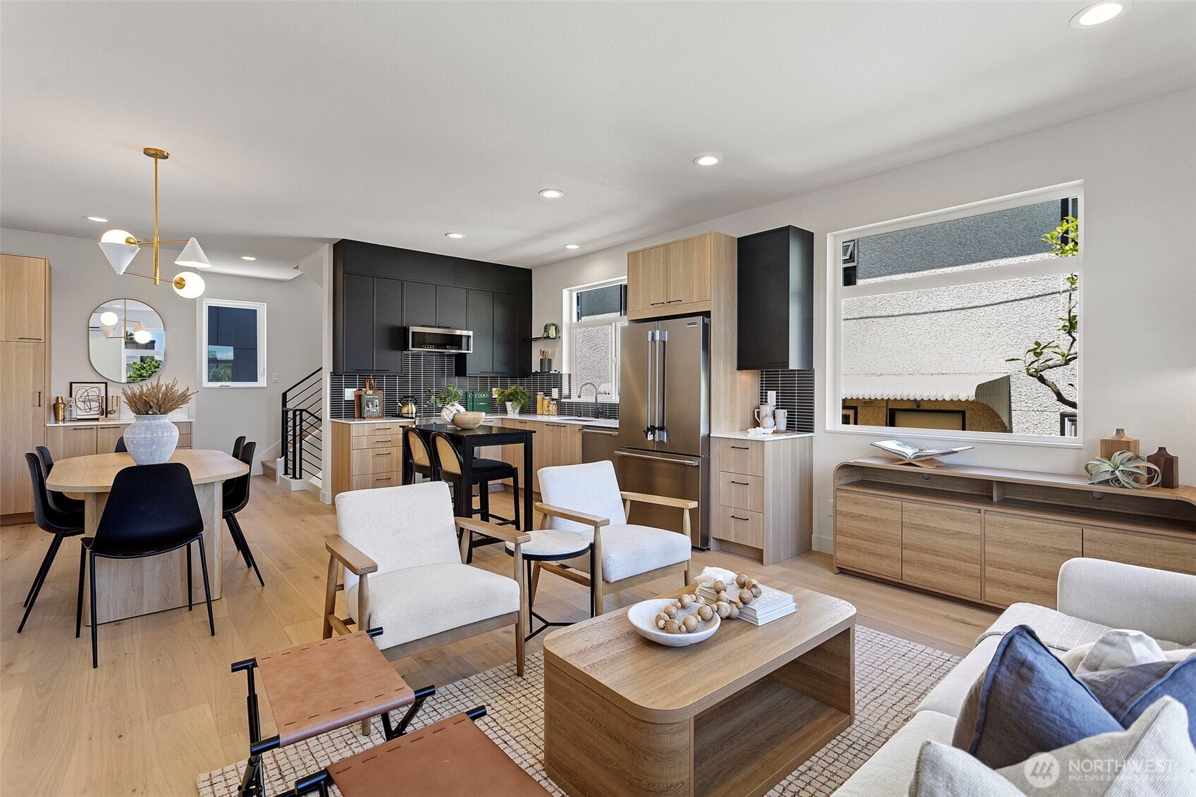 4430 Dayton Avenue North Seattle, WA 98103 - Photo 15 of 39
