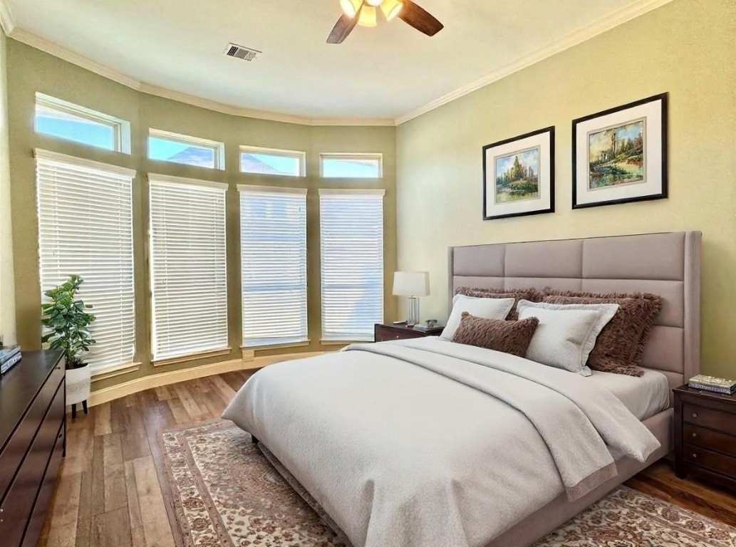 13626 Breakwater Path Loop Houston, TX 77044 - Photo 5 of 29