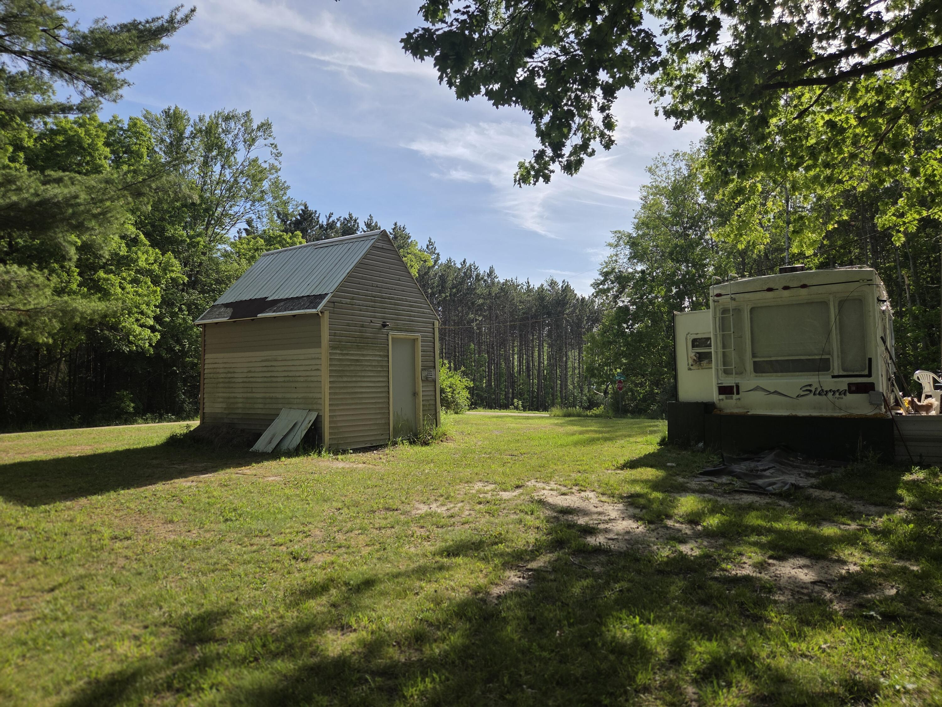 4994 Harding Road Barryton, MI 49305 - Photo 6 of 10 20260604_174437