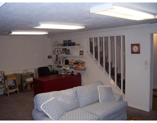 2 Hutton Road Dover, MA 02030 - Photo 4 of 10 Gallery Image 4