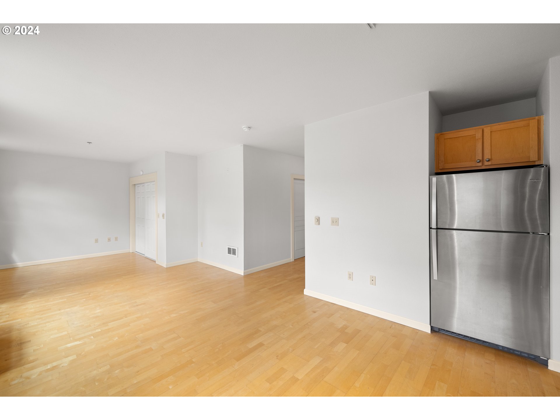 1134 Southwest Jefferson Street, Unit 508 Portland, OR 97201 - Photo 11 of 29 a view of an empty room