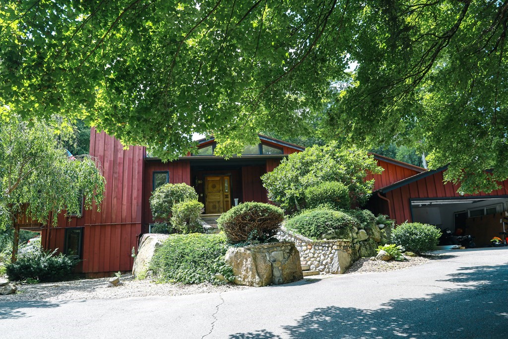 80 Rock-A-Dundee Road Hampden, MA 01036 - Photo 42 of 42 a front view of a house with garden
