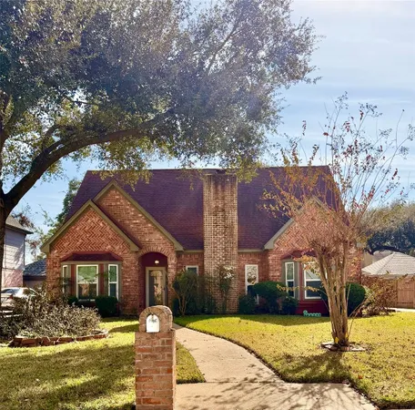 $2,500 | 6315 Seegers Trail Drive, Houston, TX 77066