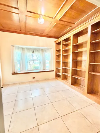 $2,500 | 6315 Seegers Trail Drive, Houston, TX 77066