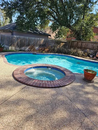 $2,500 | 6315 Seegers Trail Drive, Houston, TX 77066