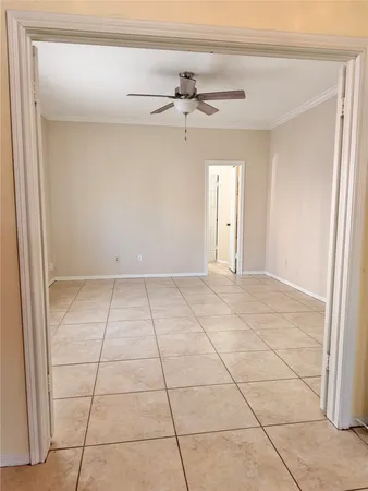 $2,500 | 6315 Seegers Trail Drive, Houston, TX 77066