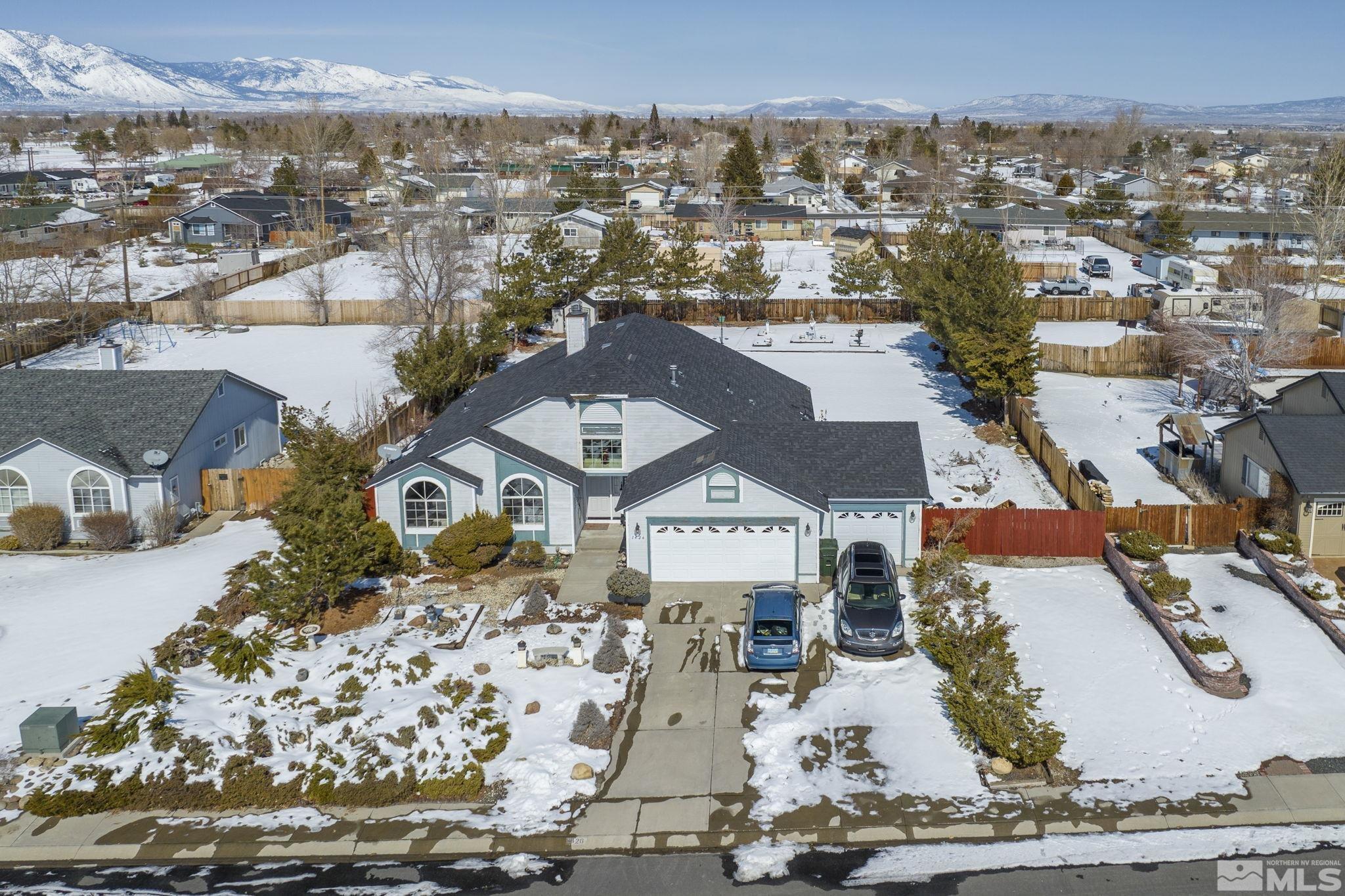 1426 James Road Gardnerville, NV 89460 - Photo 5 of 38 Photo 5