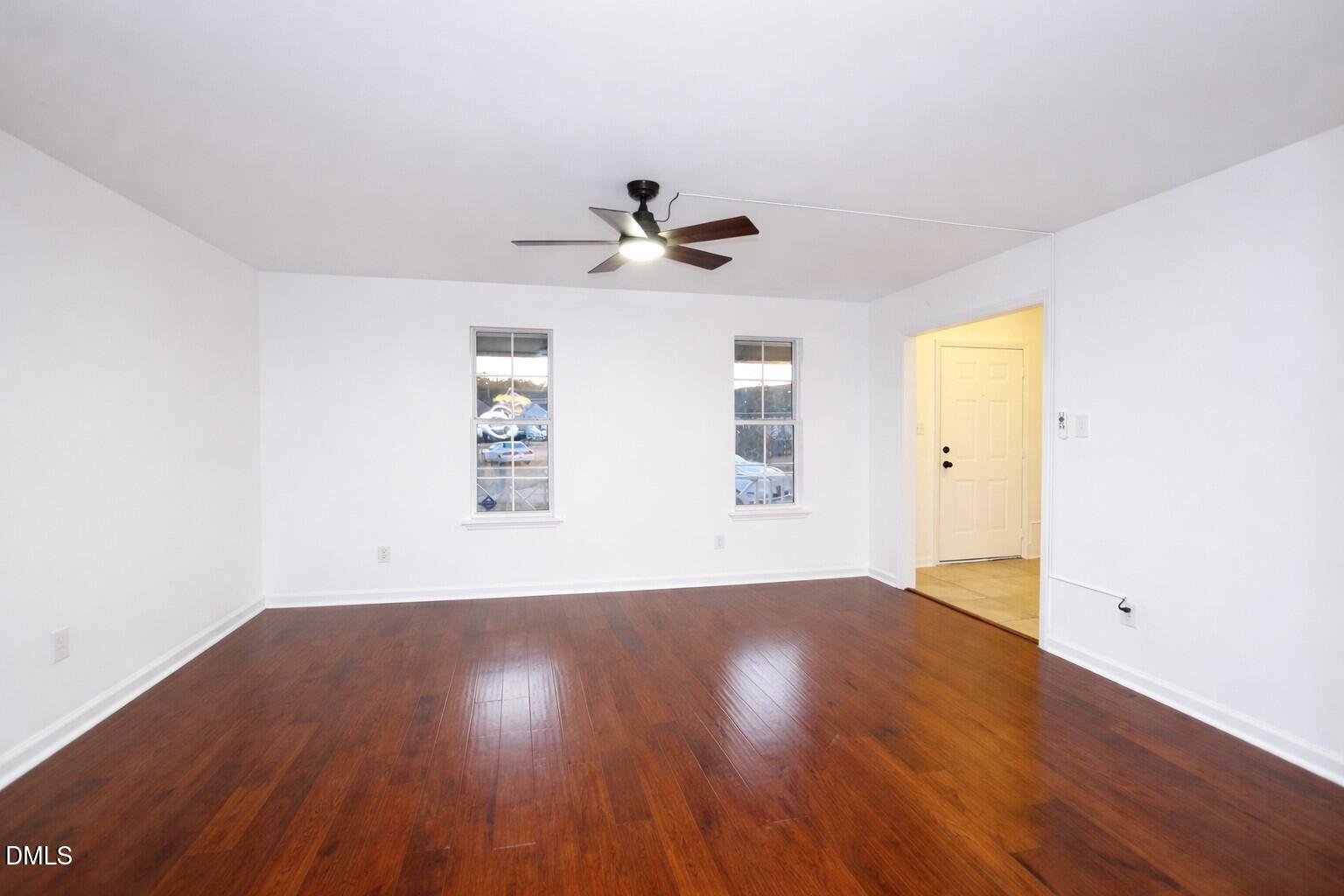 7 Hannah Court Durham, NC 27713 - Photo 4 of 22 4