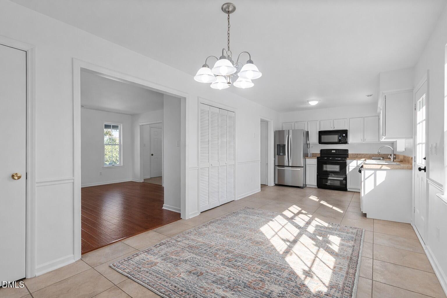 7 Hannah Court Durham, NC 27713 - Photo 5 of 22 5