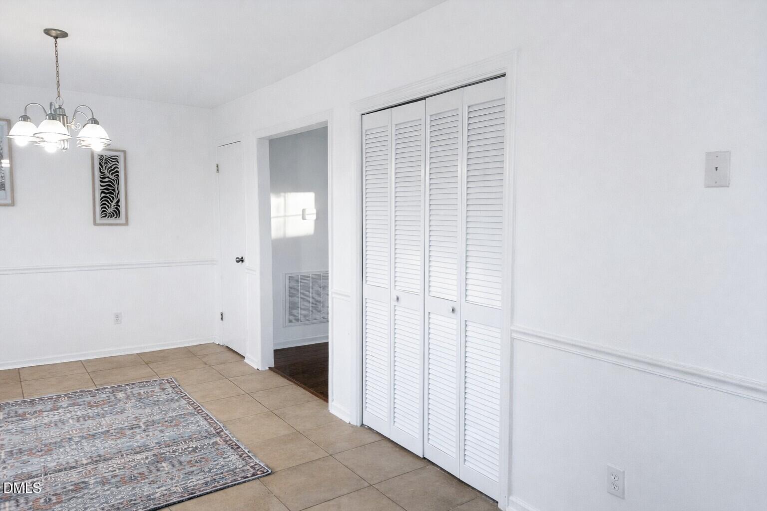 7 Hannah Court Durham, NC 27713 - Photo 9 of 22 9