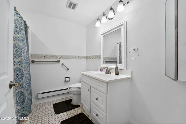 $274,000 | 1263 B Hamilton Court, Lakewood, NJ 08701