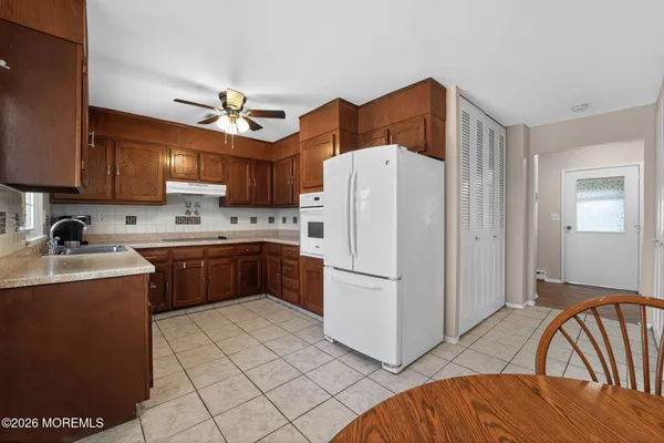 $274,000 | 1263 B Hamilton Court, Lakewood, NJ 08701