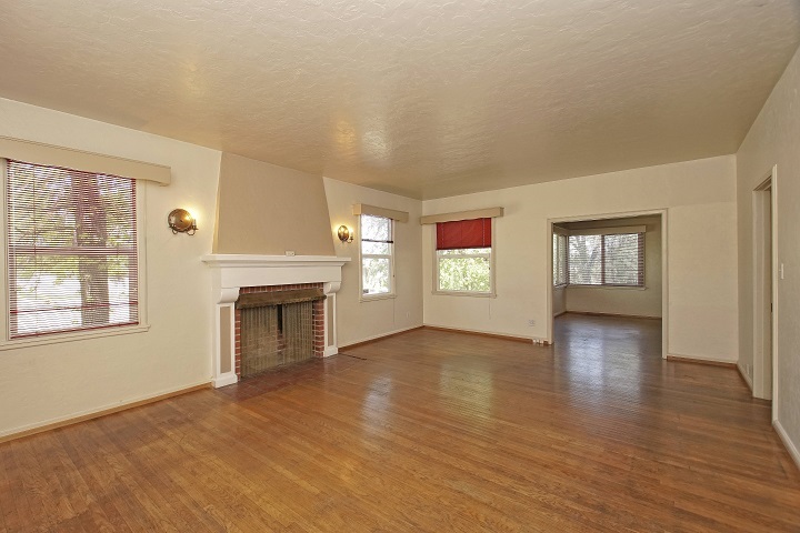 658 Rio Street Red Bluff, CA 96080 - Photo 5 of 38