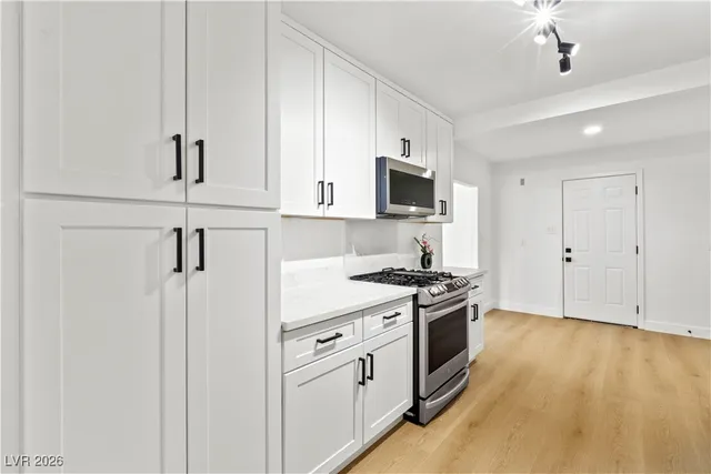 $409,990 | 326 West Basic Road, Henderson, NV 89015