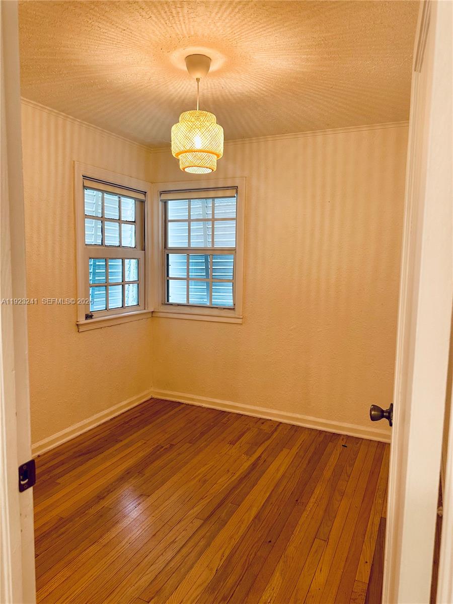 3927 Southwest 64th Avenue Miami, FL 33155 - Photo 18 of 20