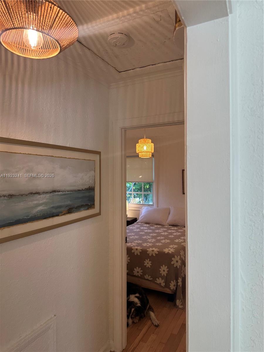 3927 Southwest 64th Avenue Miami, FL 33155 - Photo 10 of 20