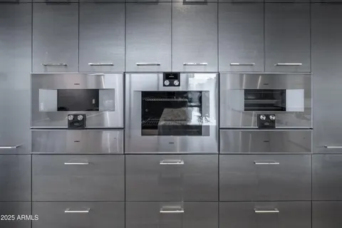 $5,495,000 | 6850 East Joshua Tree Lane, Paradise Valley, AZ 85253