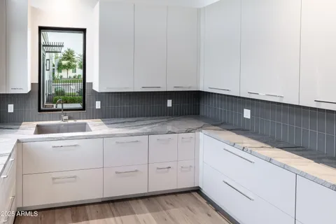 $5,495,000 | 6850 East Joshua Tree Lane, Paradise Valley, AZ 85253