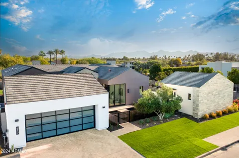 $5,495,000 | 6850 East Joshua Tree Lane, Paradise Valley, AZ 85253