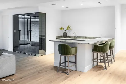 $5,495,000 | 6850 East Joshua Tree Lane, Paradise Valley, AZ 85253