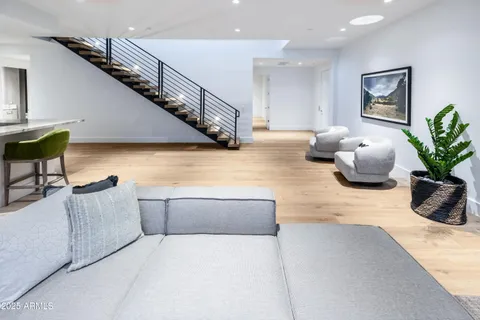 $5,495,000 | 6850 East Joshua Tree Lane, Paradise Valley, AZ 85253