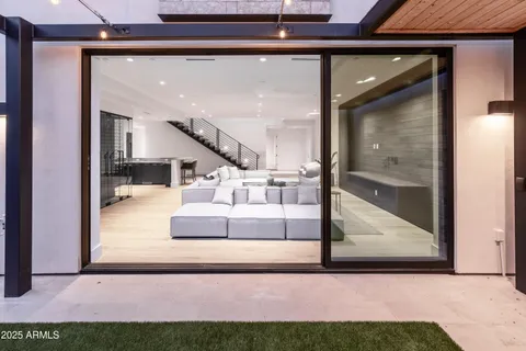 $5,495,000 | 6850 East Joshua Tree Lane, Paradise Valley, AZ 85253