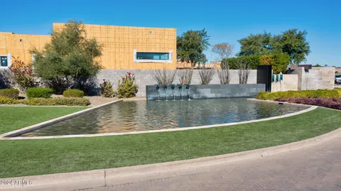 $5,495,000 | 6850 East Joshua Tree Lane, Paradise Valley, AZ 85253