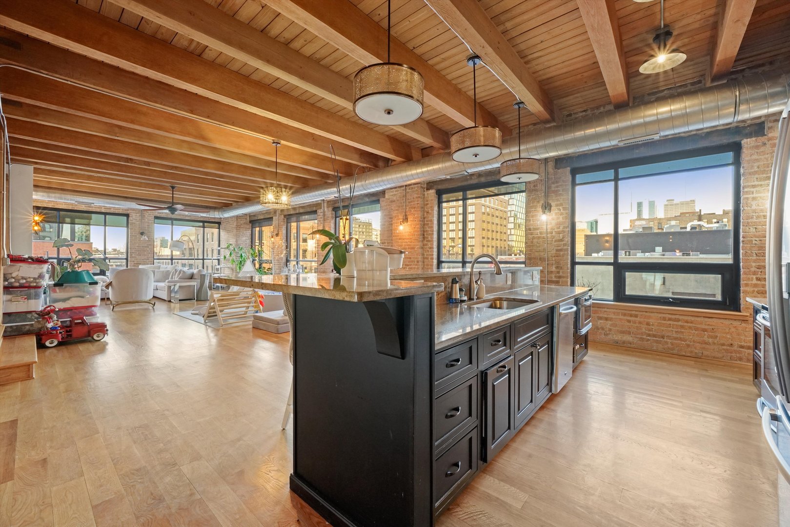 935 West Randolph Street, Unit PH Chicago, IL 60607 - Photo 12 of 35 a kitchen with lots of counter top space