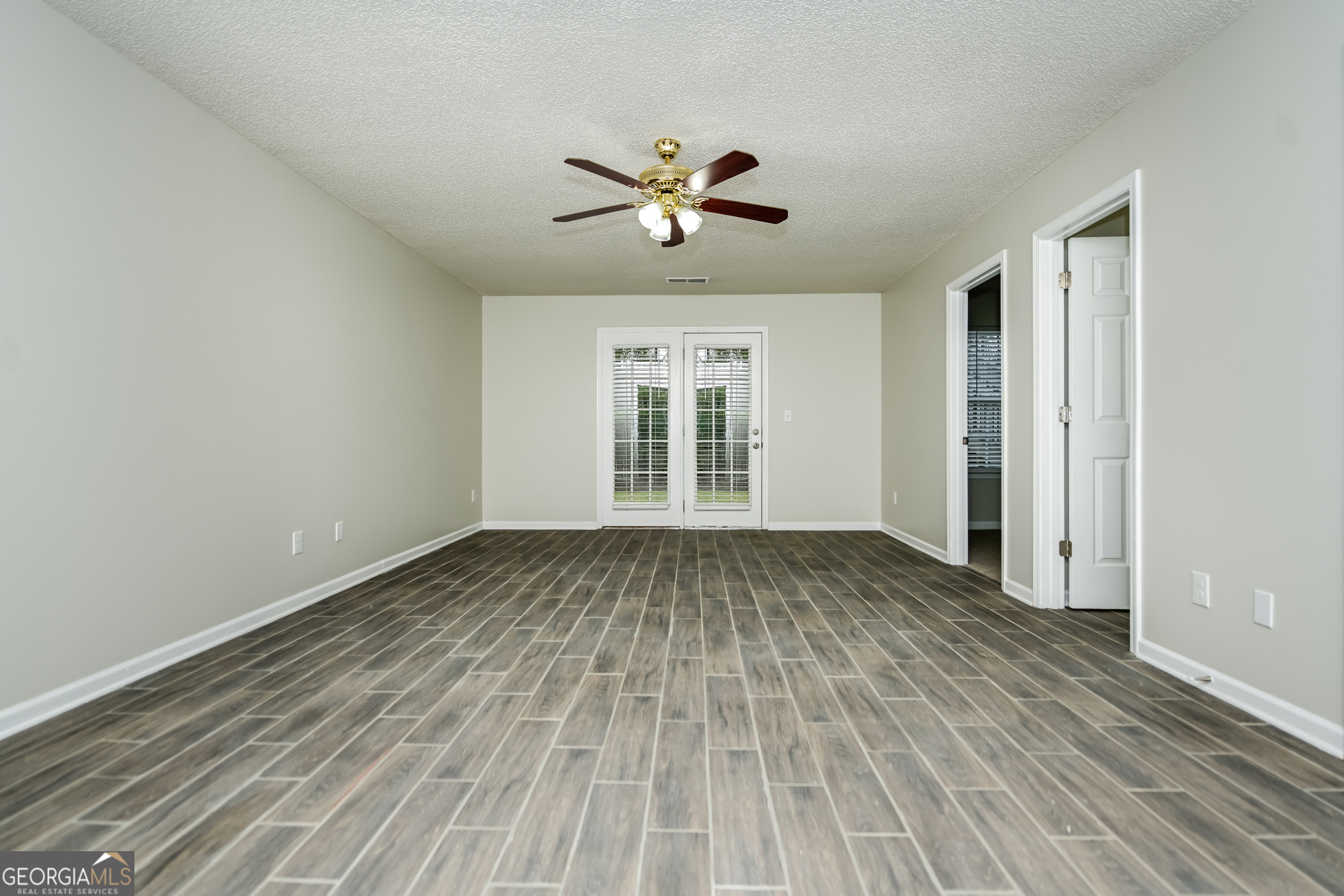 1038 South Hampton Road Hampton, GA 30228 - Photo 14 of 17