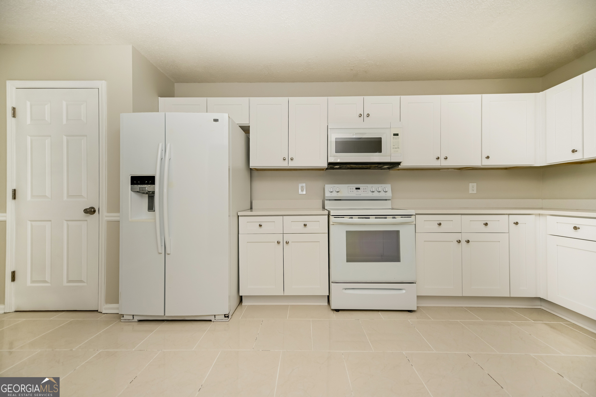 1038 South Hampton Road Hampton, GA 30228 - Photo 5 of 17