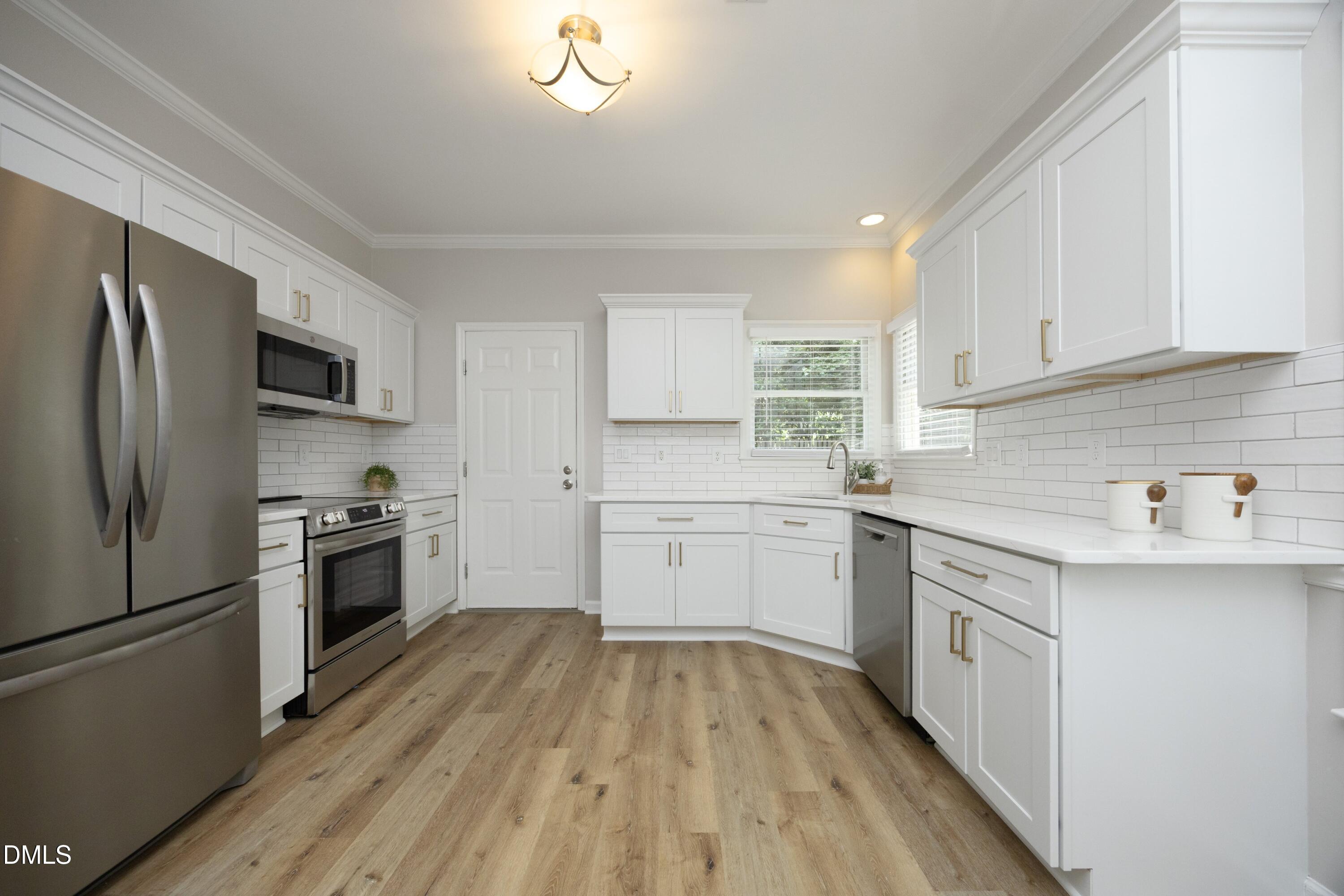 3200 Daingerfield Drive Raleigh, NC 27616 - Photo 8 of 43