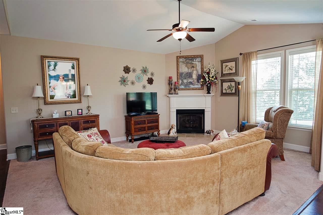 18 Rising Meadow Lane Taylors, SC 29687 - Photo 5 of 29 Gallery Image 5
