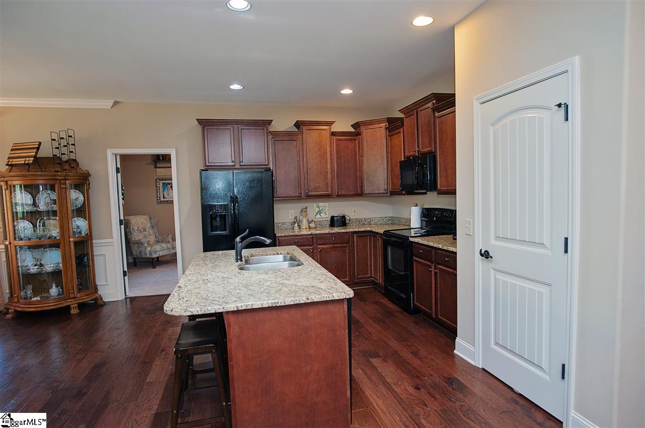 18 Rising Meadow Lane Taylors, SC 29687 - Photo 8 of 29 Gallery Image 8