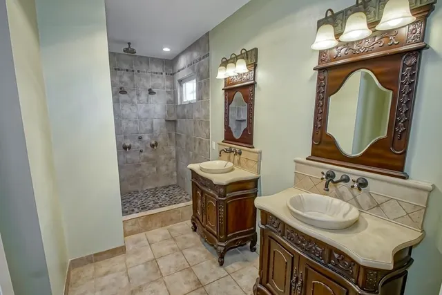 $850,000 | 107 West Brooks Street, New Orleans, LA 70124